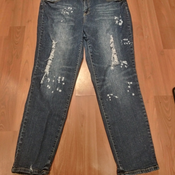 Cato Denim - Women's Distressed Jeans with Bleaching-look